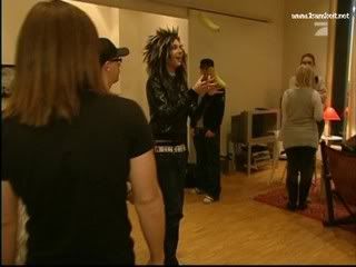 http://i122.photobucket.com/albums/o242/chris_shadowkat/tokio%20hotel%20album/normal_img0015-1.jpg