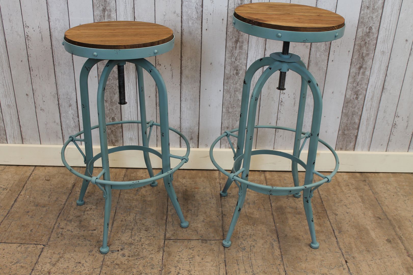 VINTAGE INDUSTRIAL STYLE SWIVEL STOOLS BAR STOOLS LIGHT BLUE OTHER