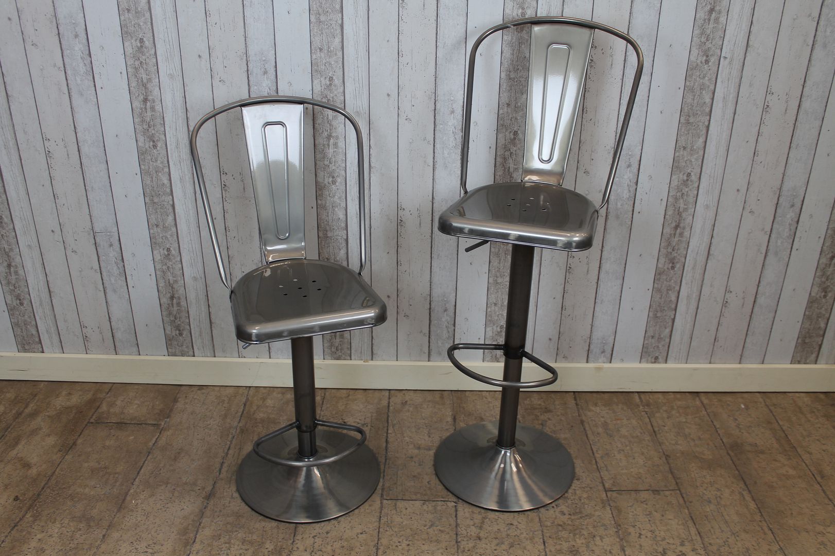 GUN METAL VINTAGE TOLIX STYLE HEIGHT ADJUSTABLE BAR STOOLS eBay