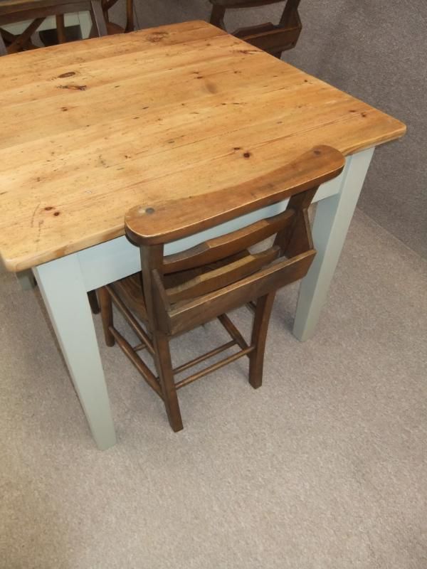 SET OF 5 RUSTIC PINE RESTAURANT CAFE TABLES PUB TABLES eBay