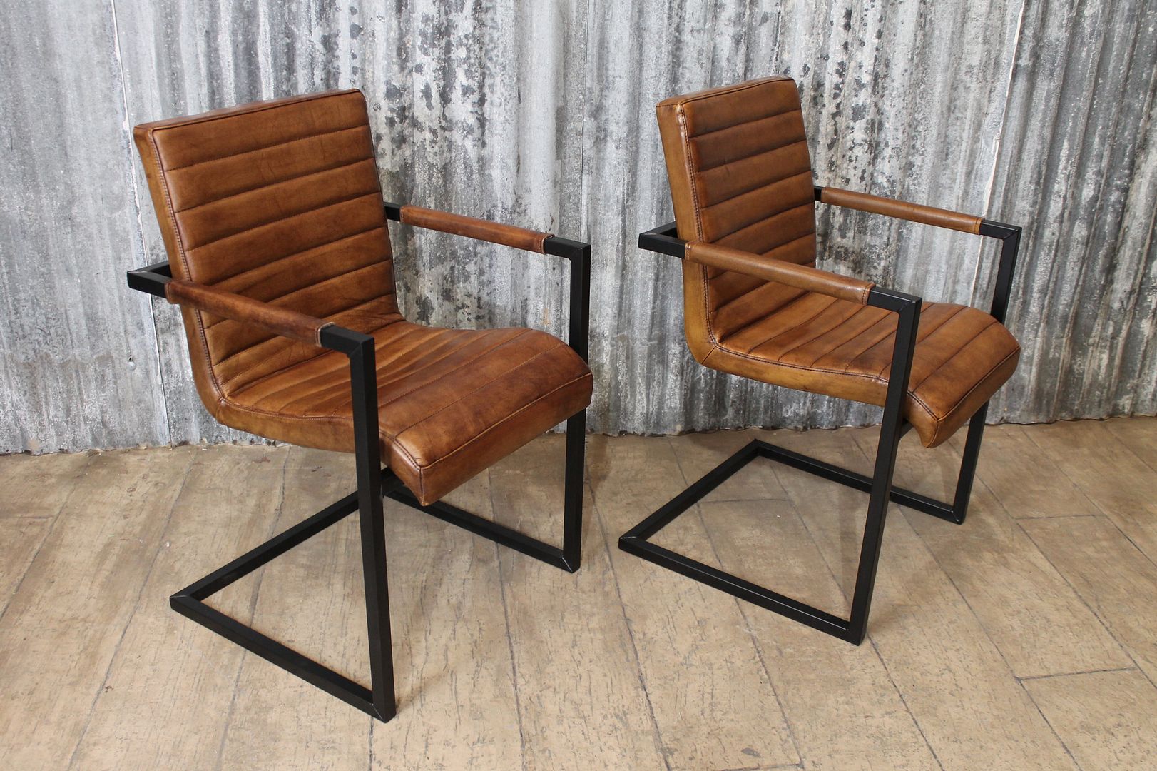 VINTAGE INDUSTRIAL STYLE OFFICE ARMCHAIR DINING CHAIR IN LEATHER THE