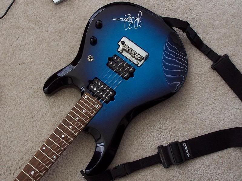 Petrucci_Blue_Dawn_Sparkle_15.jpg