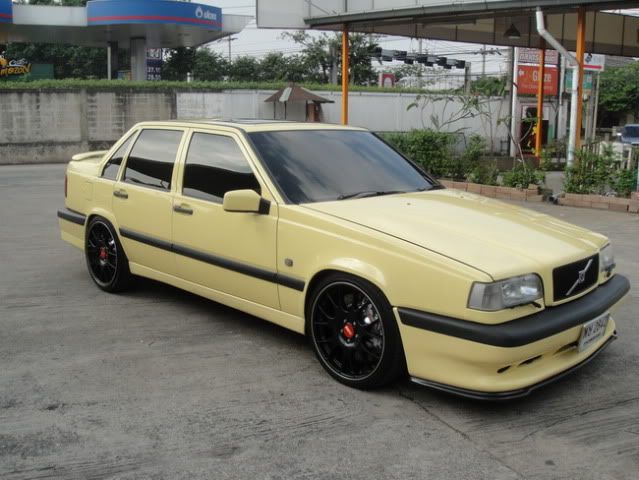 Here is my Volvo 850 T5R Bangkok Thailand 