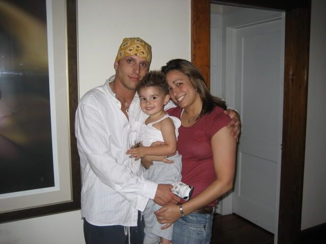 http://i122.photobucket.com/albums/o246/nicsportfolio/IMG_1137.jpg