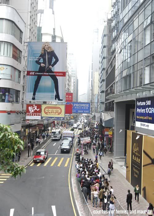 mbymadonna_hongkong_opening1news.jpg