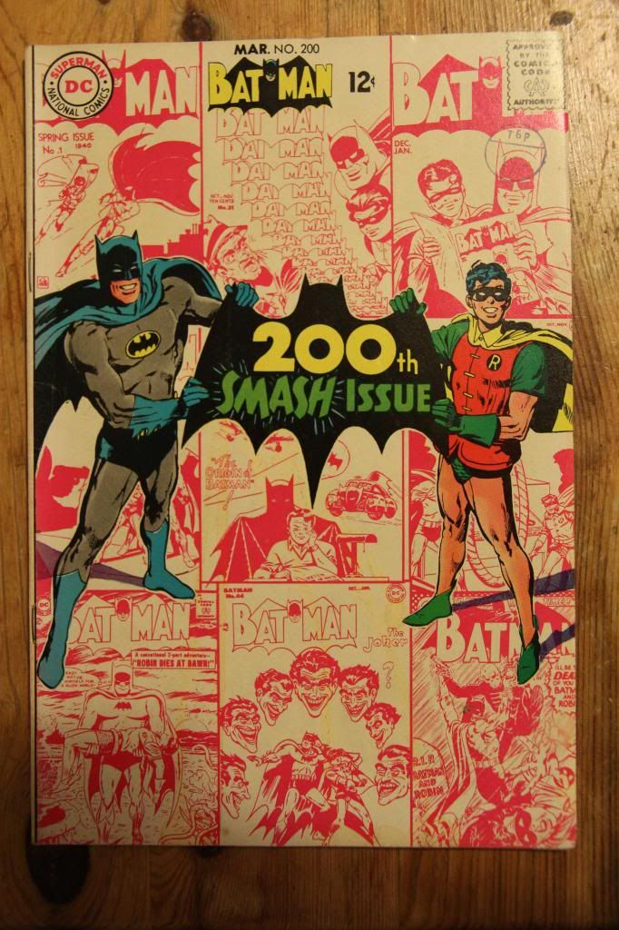 Batman200Front_zps3f71ab80.jpg