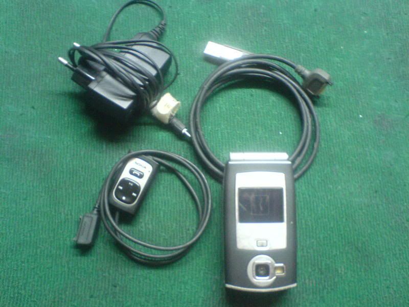 Điện thoại cổ Nokia N71 nè endtime 23g59' 14/07/2010 - 4