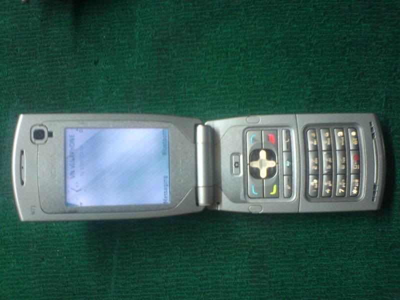 Điện thoại cổ Nokia N71 nè endtime 23g59' 14/07/2010 - 1