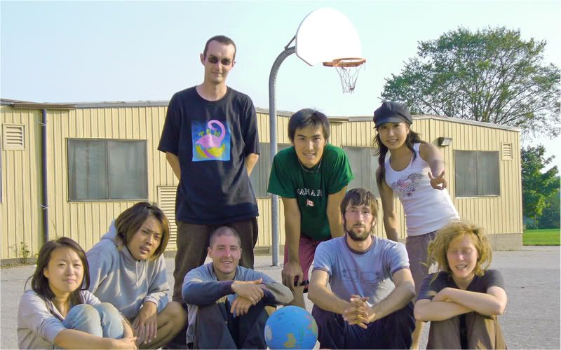 IMAGE: http://i122.photobucket.com/albums/o268/R-Ticle_One/BasketballGroup2.jpg