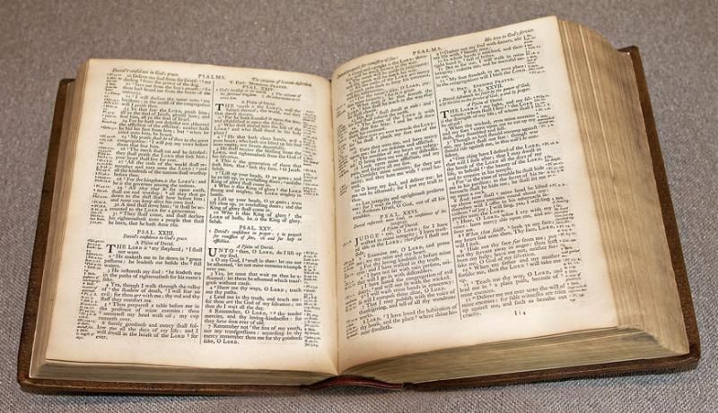  photo king-james-bible-1762_zpsb2c1729c.jpg