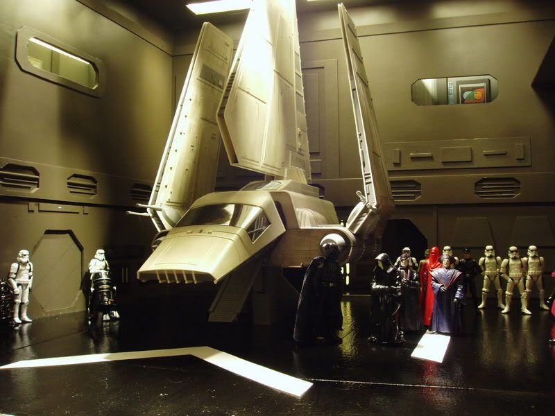 empirehanger2003.jpg