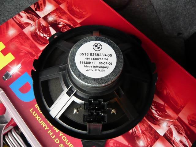 e46speaker.jpg